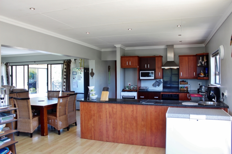 4 Bedroom Property for Sale in West Bank Eastern Cape